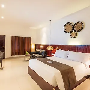 https://suka-beach-inn.ubudhotelsnow.com