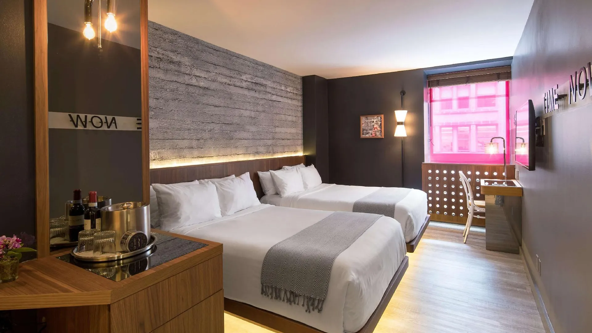 ****  Hotel Henri New York United States